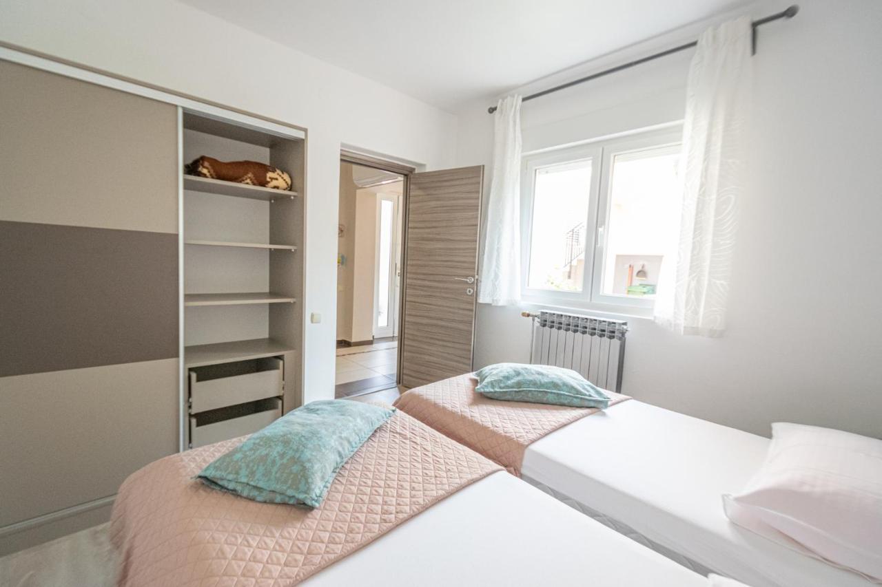 Two-Bedroom Apartment In Crikvenica Xcvii Exteriér fotografie